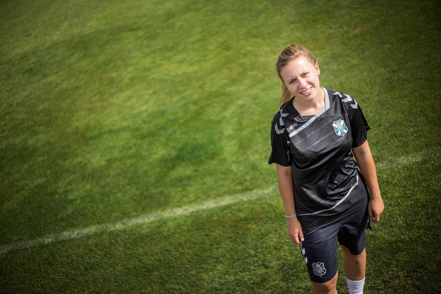 [TB] Samantha, la primera entrenadora del CD Tenerife en toda su historia